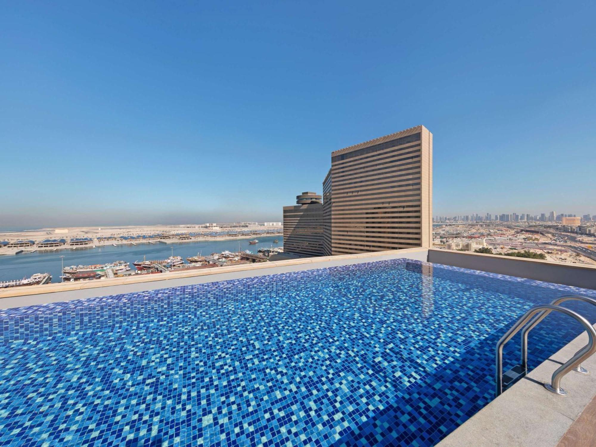 Aparthotel Adagio Dubai Deira Exterior foto